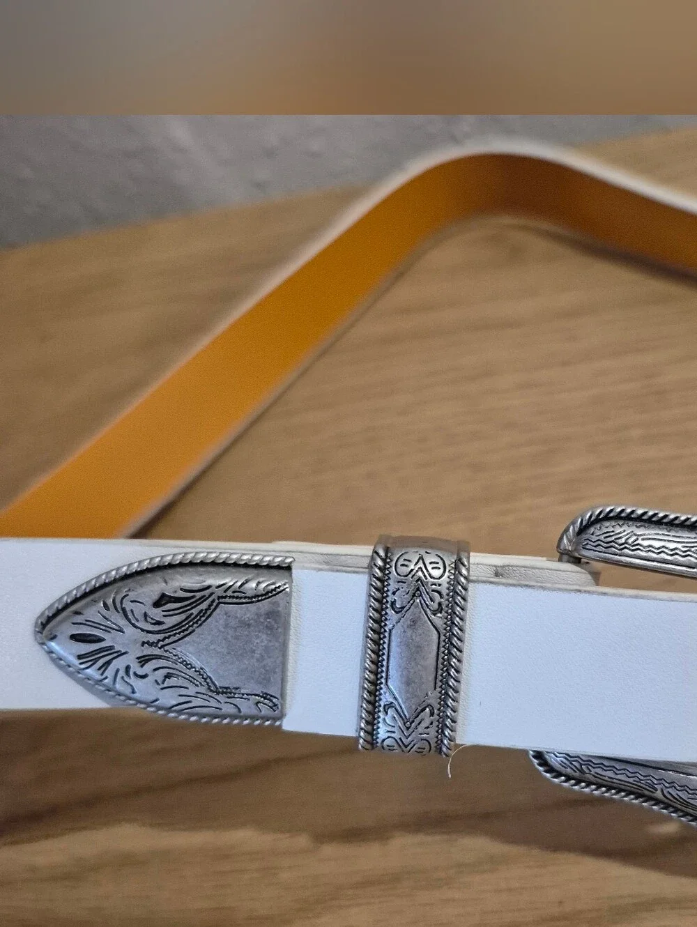 Buckle BKE White Double Buckle Western  Belt Size Small